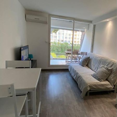 Superbe Appartement Climatise A 3 Min De La Mer Ла-Гранд-Мот Экстерьер фото